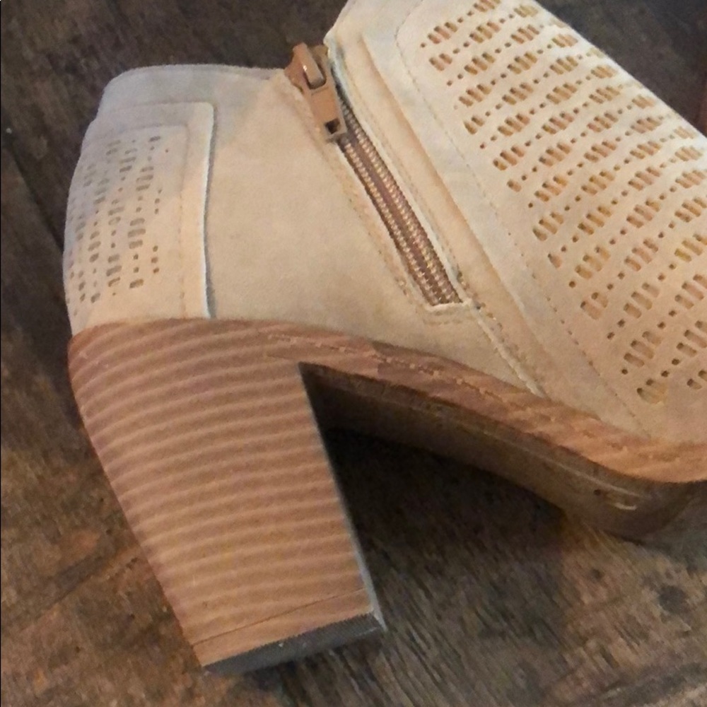 Booties - Picture 3 of 5